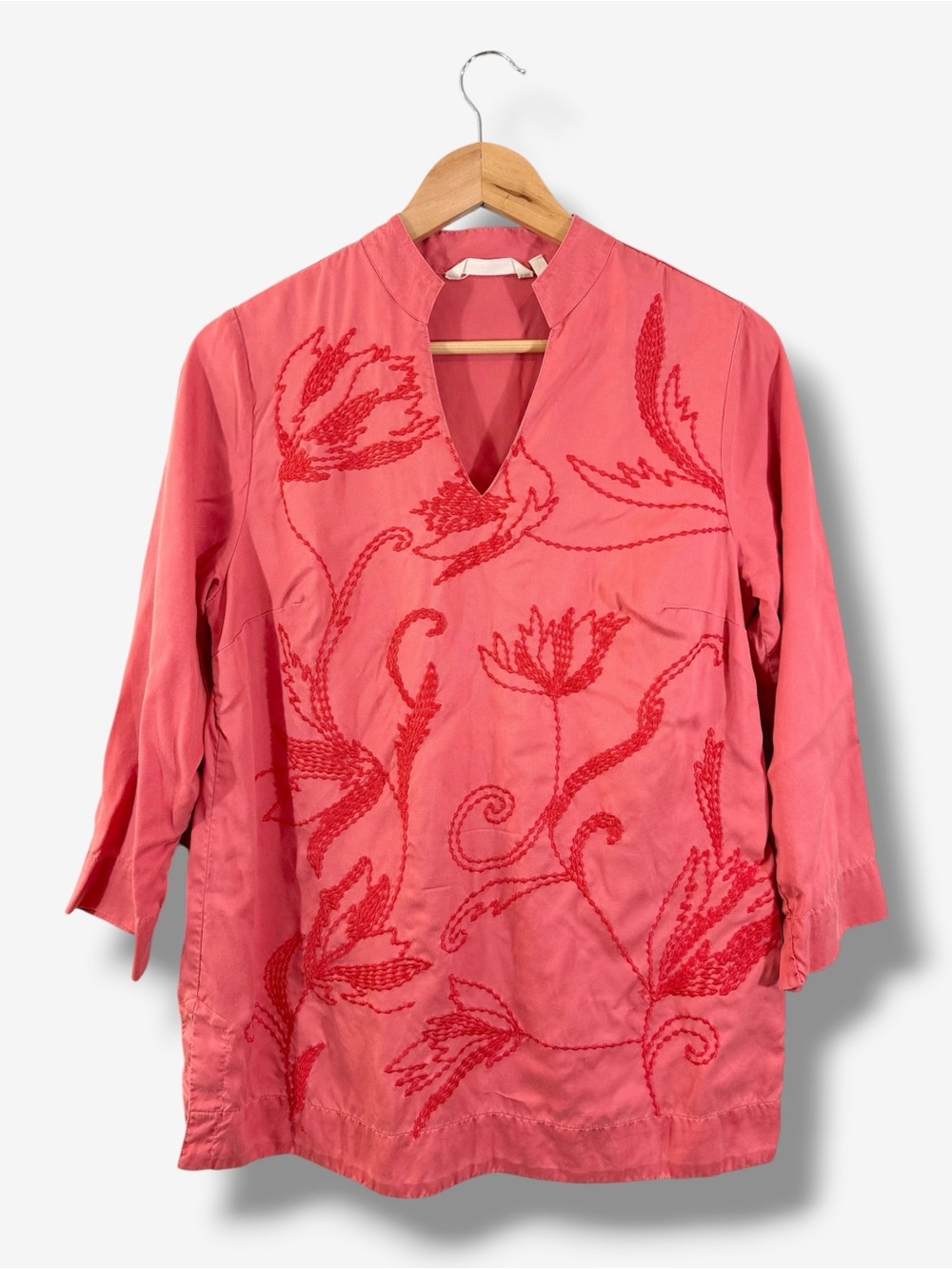 Soft Surroundings Red Embroidered Tunic Size PS V-Neck 3/4 Sleeve Lagenlook Boho